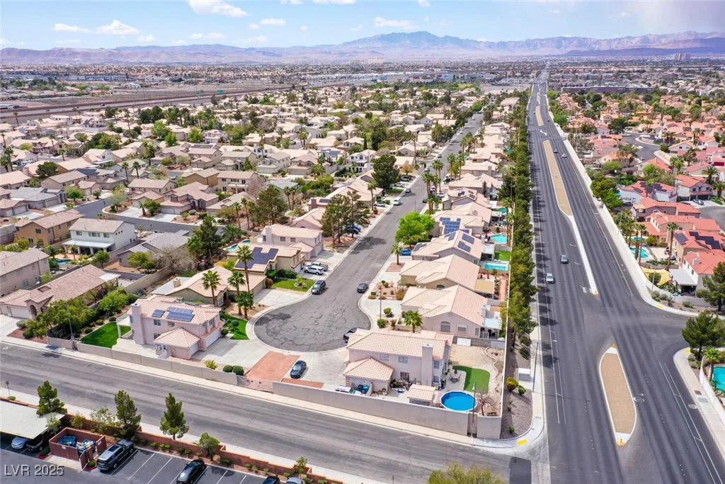 3295 Cooper Creek, Henderson, NV 89074