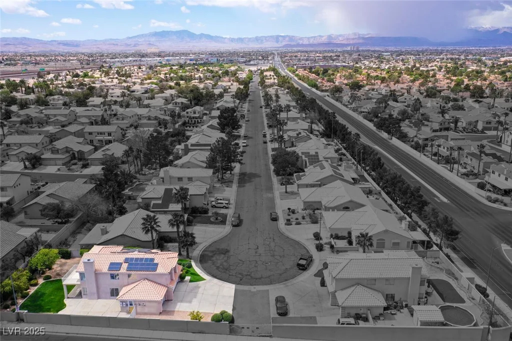 3295 Cooper Creek, Henderson, NV 89074