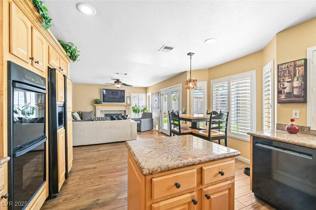 3295 Cooper Creek, Henderson, NV 89074