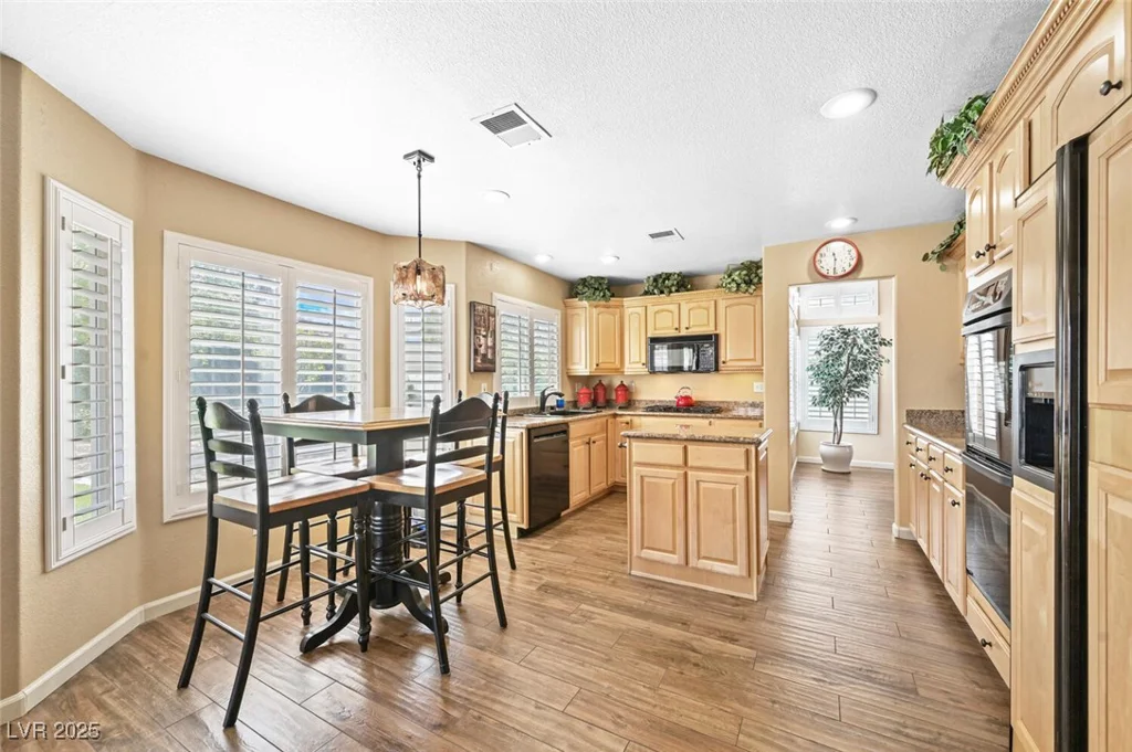 3295 Cooper Creek, Henderson, NV 89074