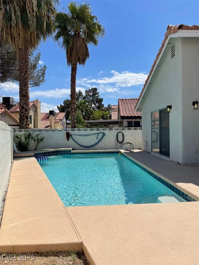 2668 Alwoodley, Las Vegas, NV 89142