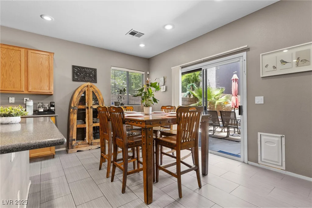 9218 Grassy Weep, Las Vegas, NV 89178