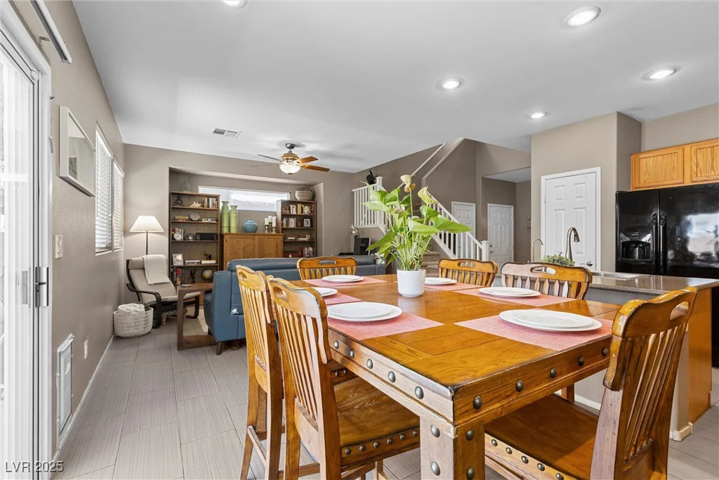9218 Grassy Weep, Las Vegas, NV 89178
