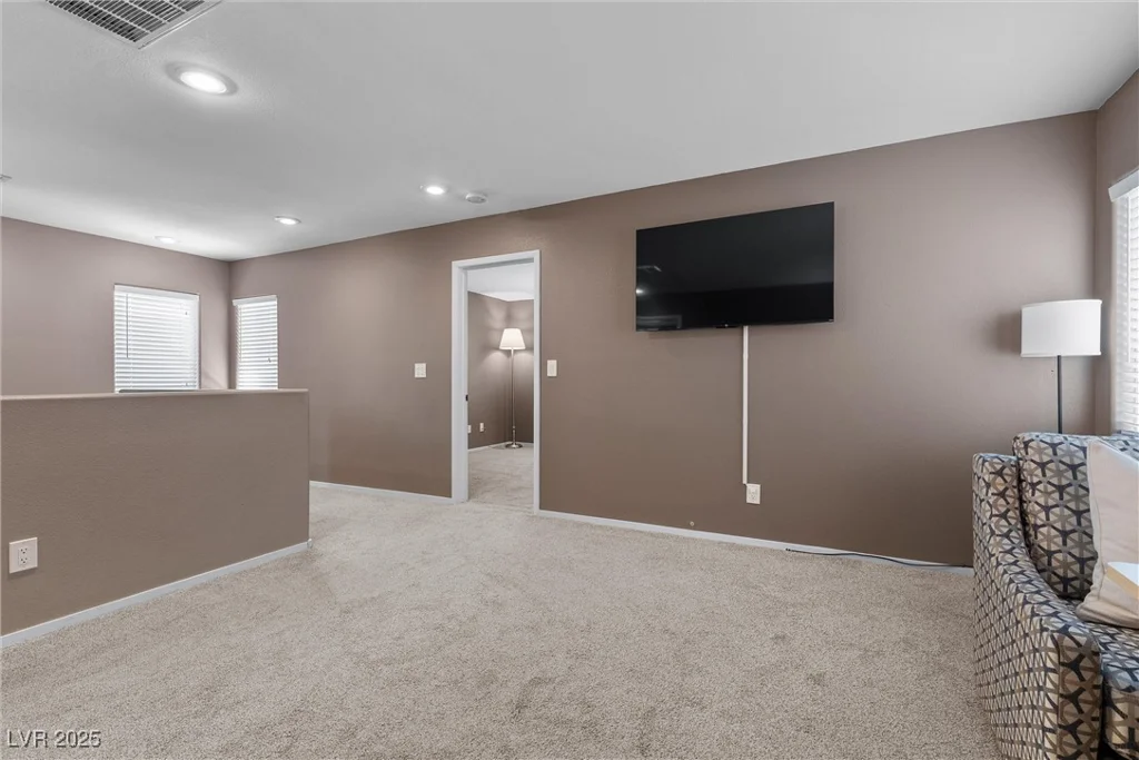 9218 Grassy Weep, Las Vegas, NV 89178