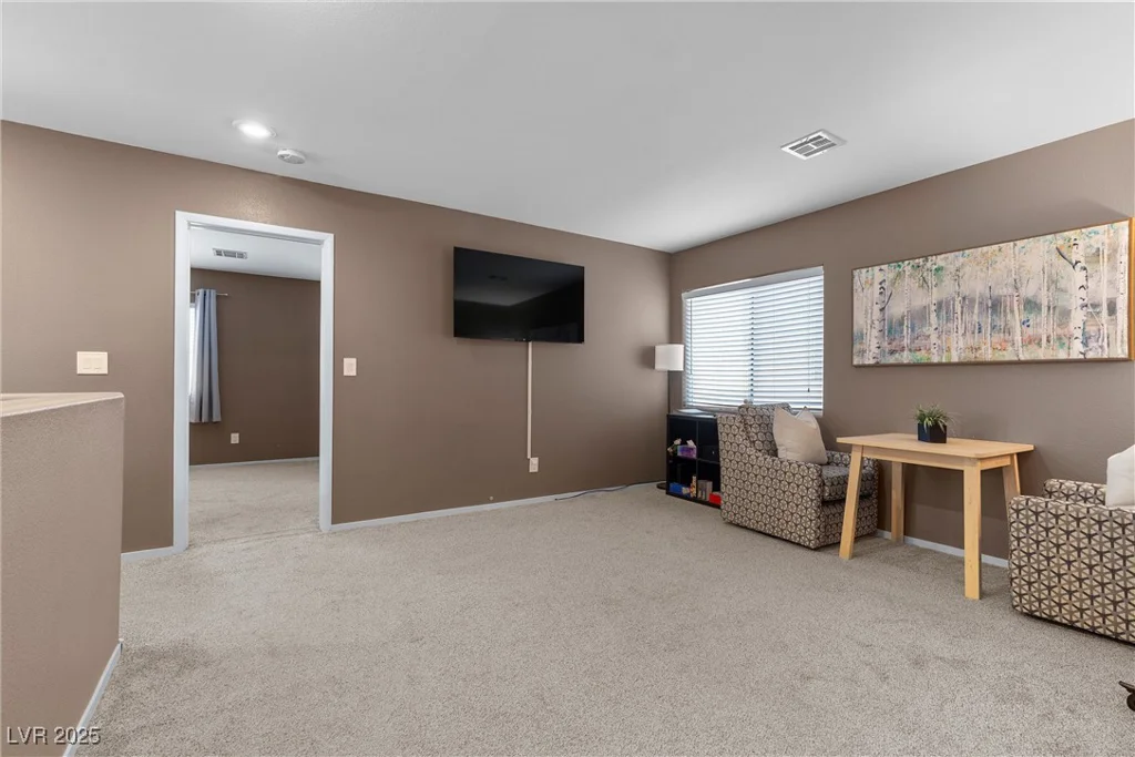 9218 Grassy Weep, Las Vegas, NV 89178