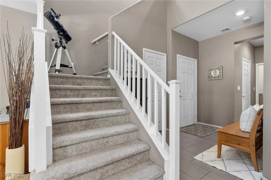 9218 Grassy Weep, Las Vegas, NV 89178