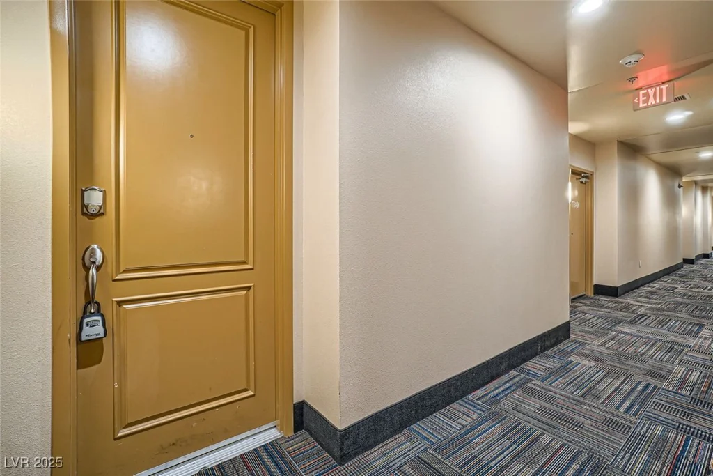 55 Agate, Las Vegas, NV 89123