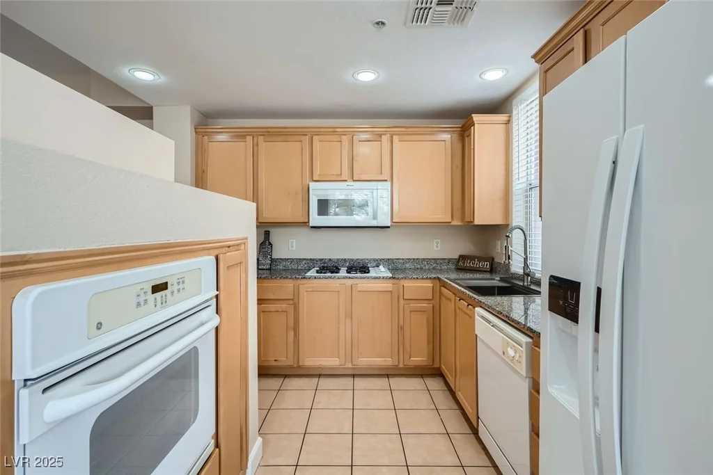 55 Agate, Las Vegas, NV 89123
