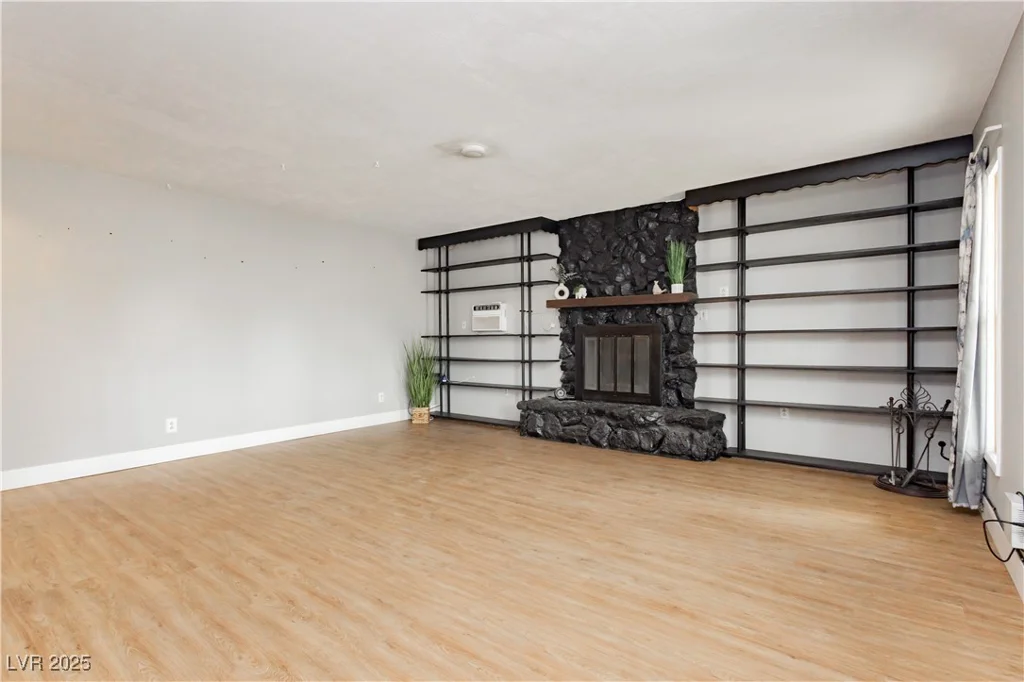 419 National, Henderson, NV 89015