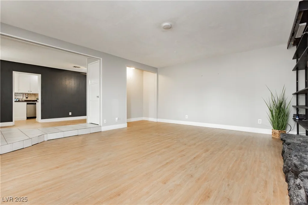 419 National, Henderson, NV 89015