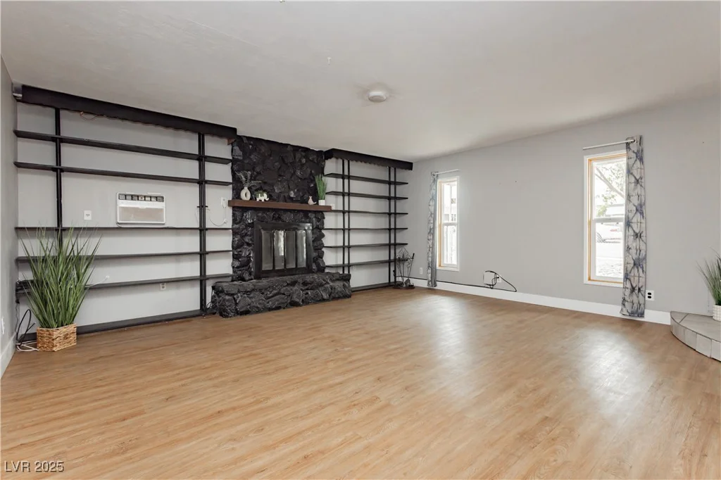 419 National, Henderson, NV 89015