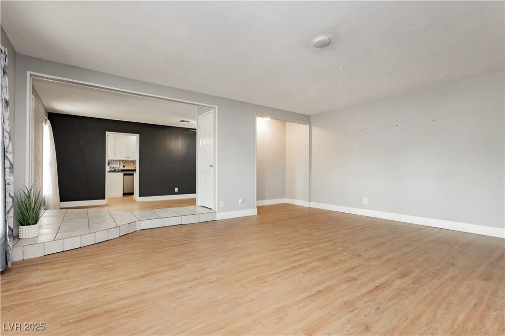 419 National, Henderson, NV 89015