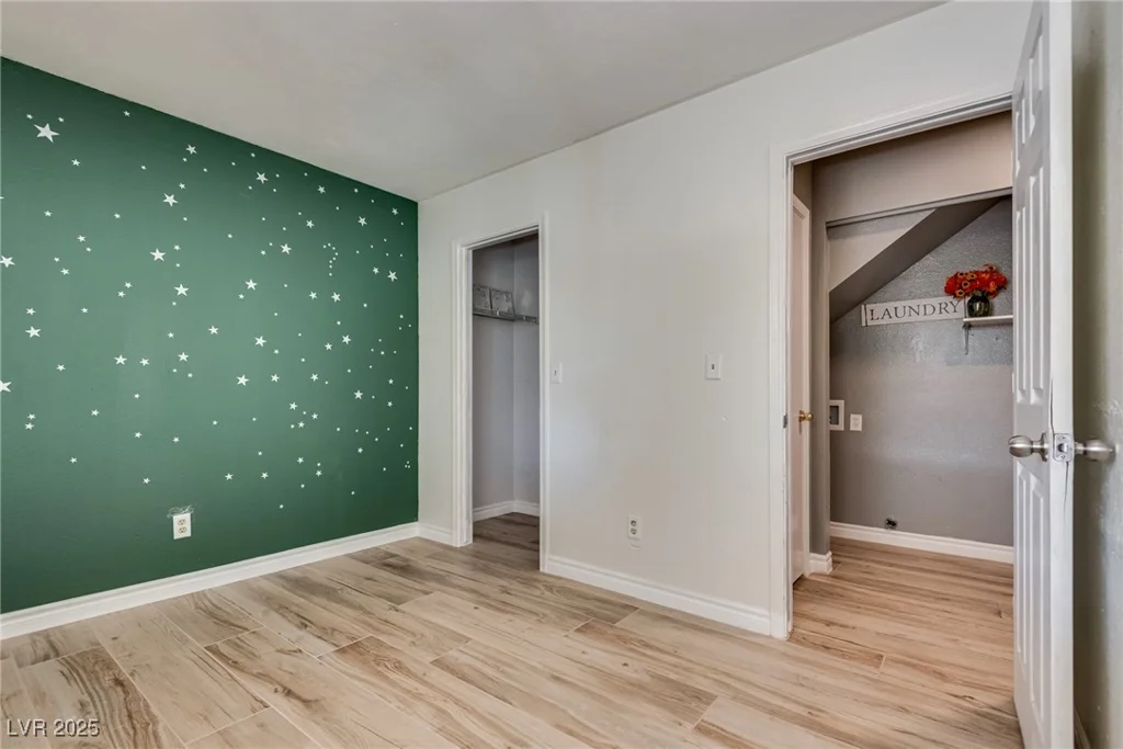 3811 Twinkle Star, Las Vegas, NV 89115