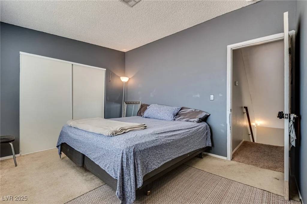 3811 Twinkle Star, Las Vegas, NV 89115