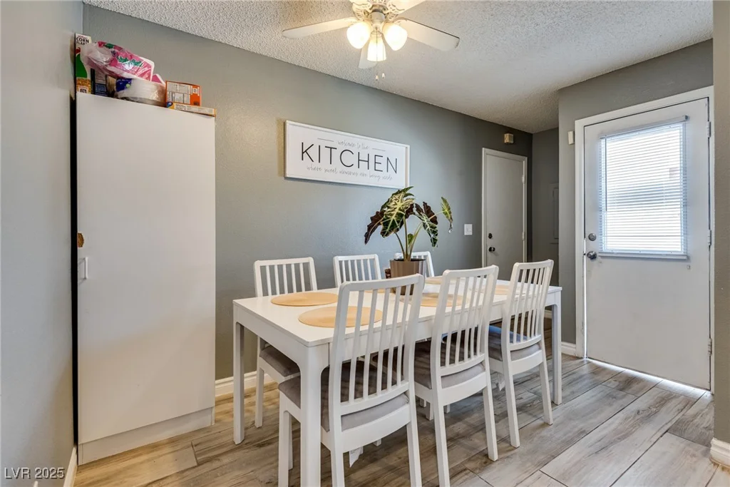 3811 Twinkle Star, Las Vegas, NV 89115