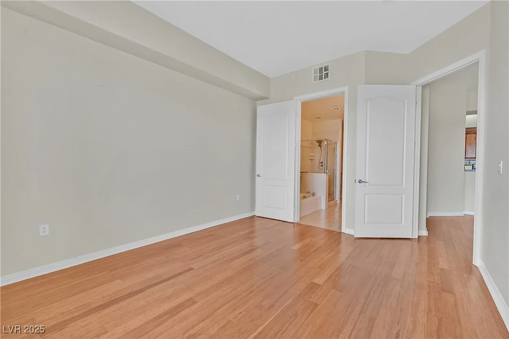 62 Serene, Las Vegas, NV 89123