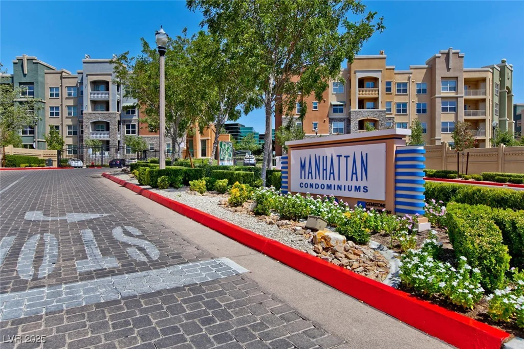 62 Serene, Las Vegas, NV 89123