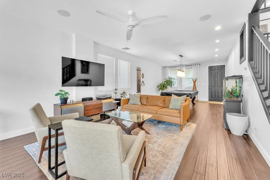 10432 Britton Hill, Las Vegas, NV 89129