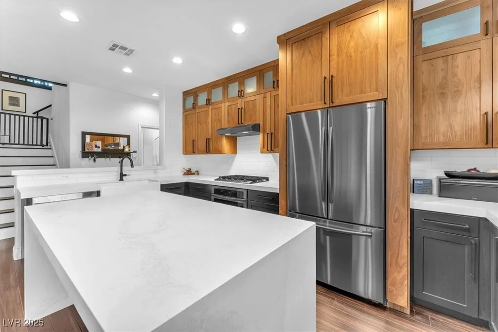 10432 Britton Hill, Las Vegas, NV 89129