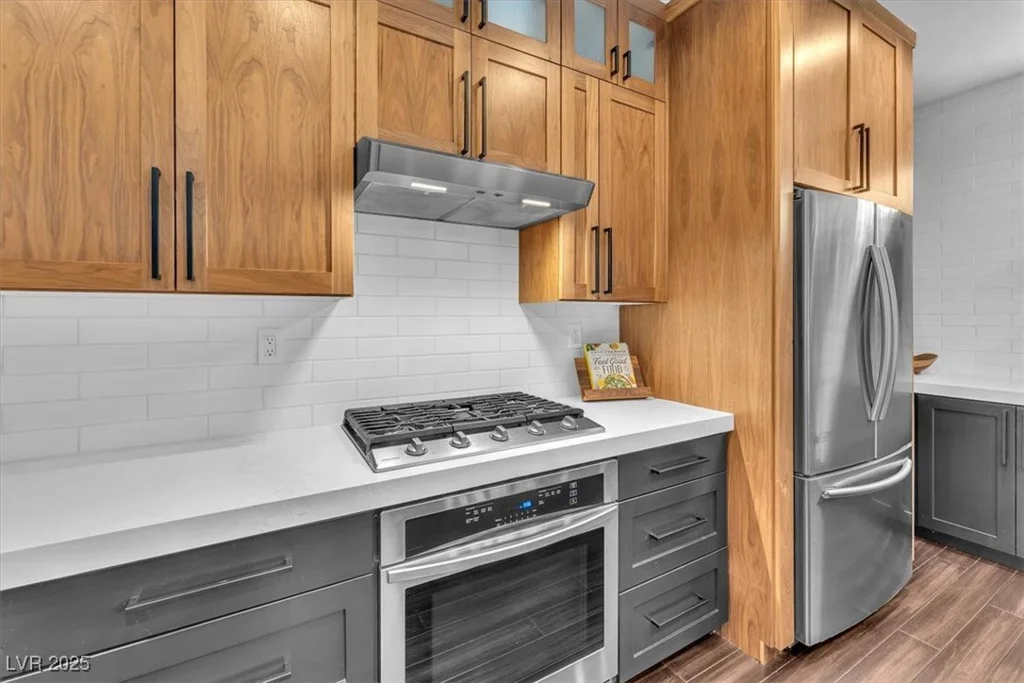 10432 Britton Hill, Las Vegas, NV 89129