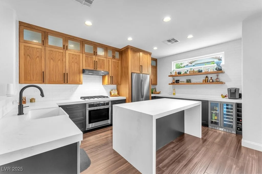 10432 Britton Hill, Las Vegas, NV 89129
