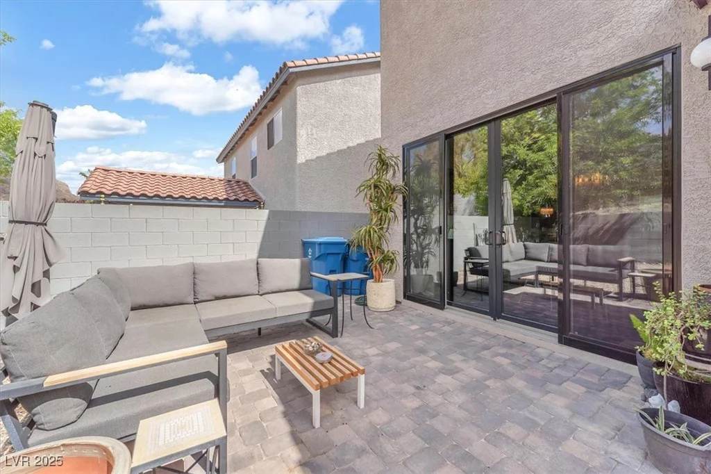 10432 Britton Hill, Las Vegas, NV 89129