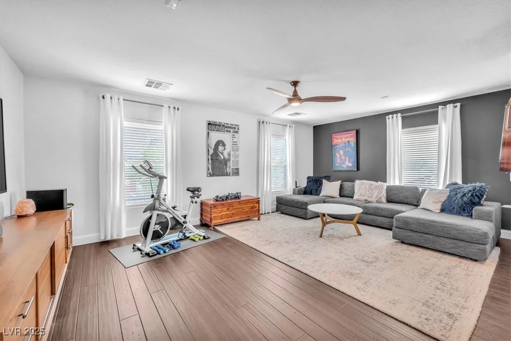 10432 Britton Hill, Las Vegas, NV 89129