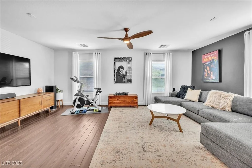 10432 Britton Hill, Las Vegas, NV 89129