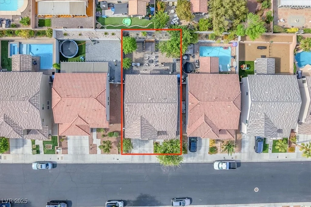 10432 Britton Hill, Las Vegas, NV 89129