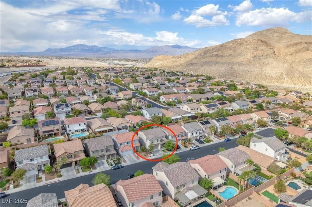 10432 Britton Hill, Las Vegas, NV 89129