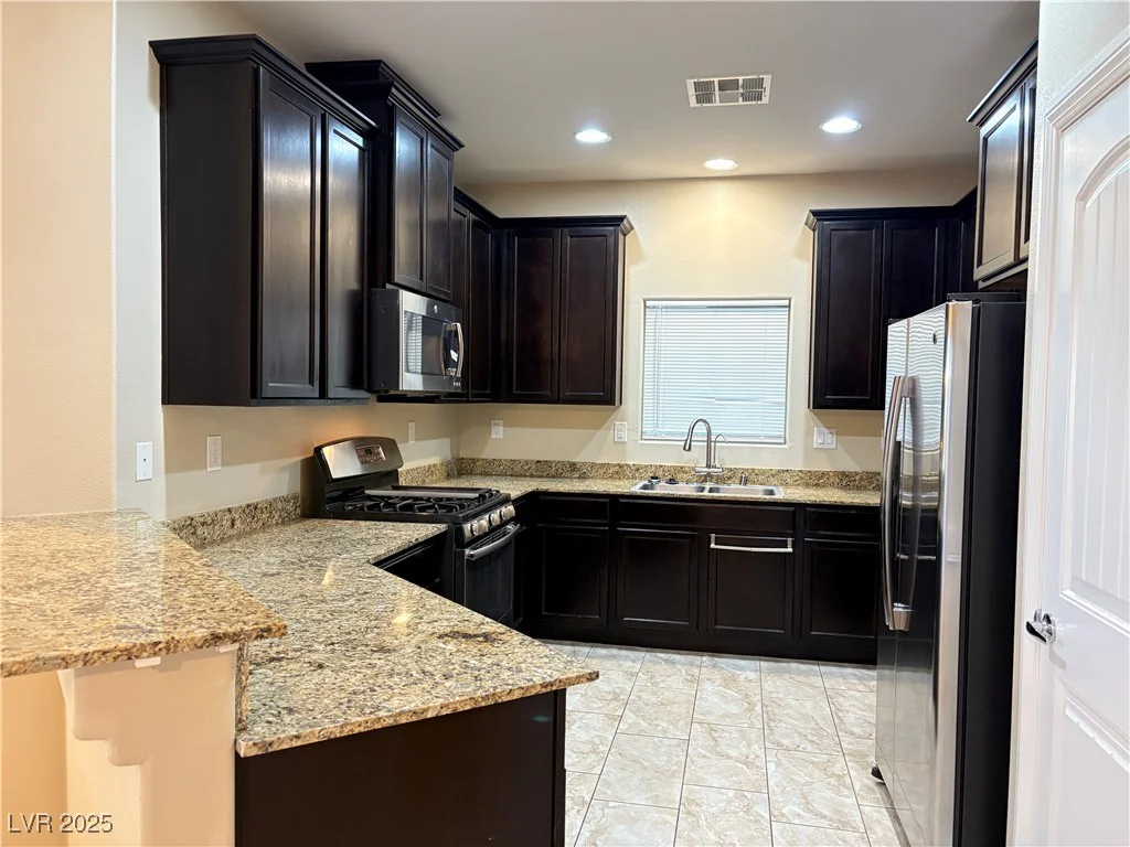 9138 Hermosa Valley, Las Vegas, NV 89178