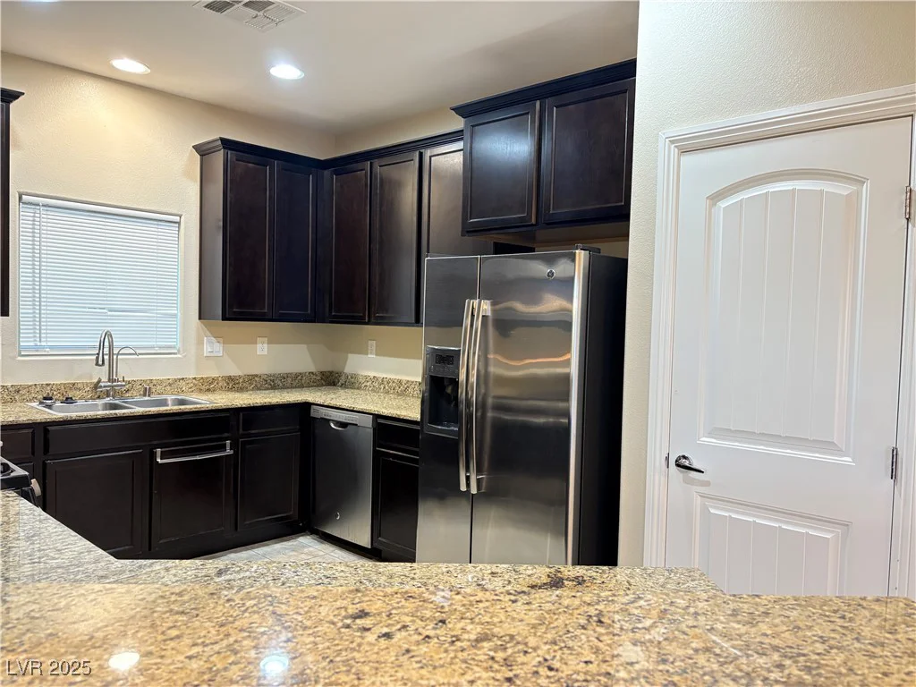 9138 Hermosa Valley, Las Vegas, NV 89178
