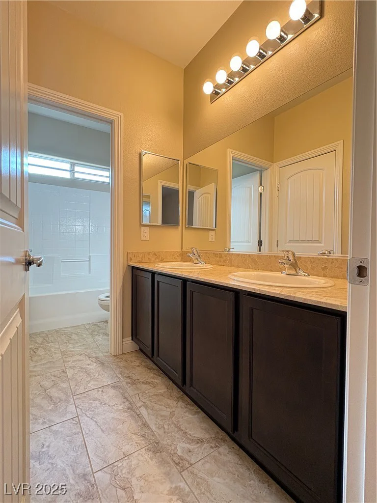 9138 Hermosa Valley, Las Vegas, NV 89178