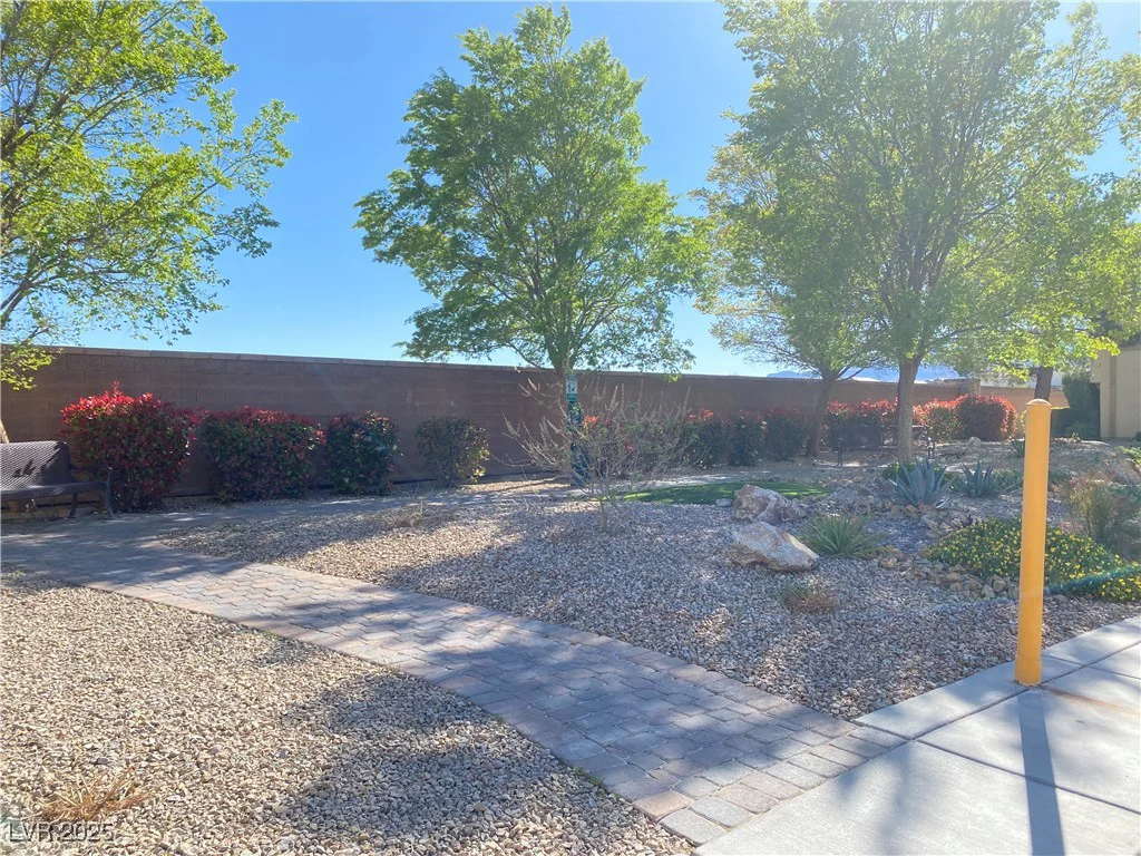9138 Hermosa Valley, Las Vegas, NV 89178