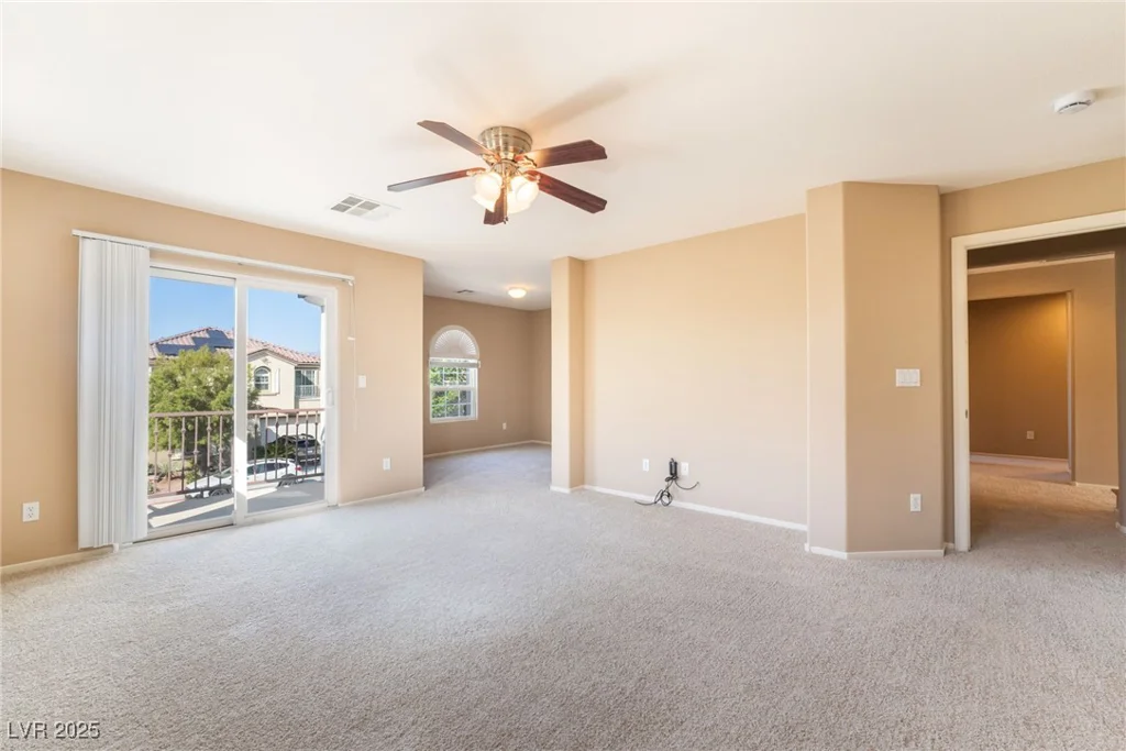 7098 Seabirds, North Las Vegas, NV 89084