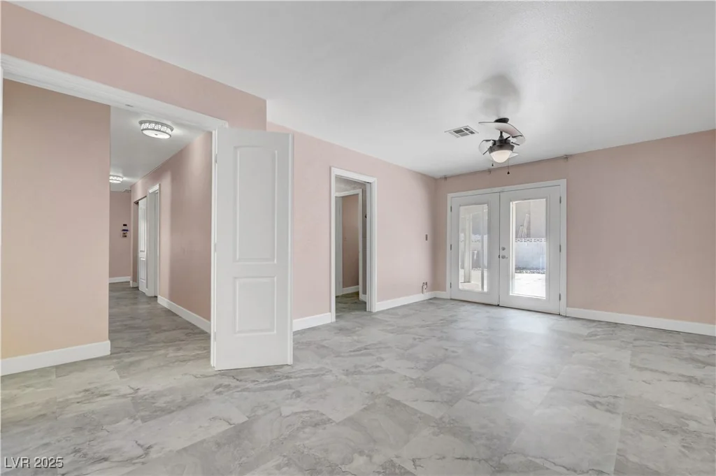 8705 Orvieto, Las Vegas, NV 89117