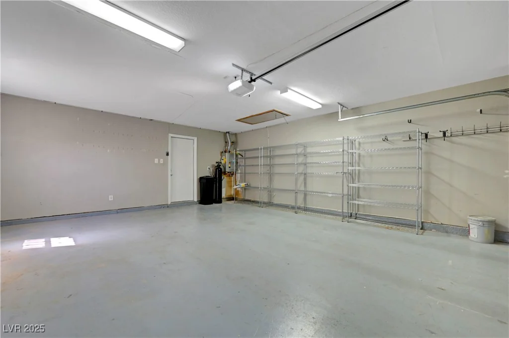 8705 Orvieto, Las Vegas, NV 89117