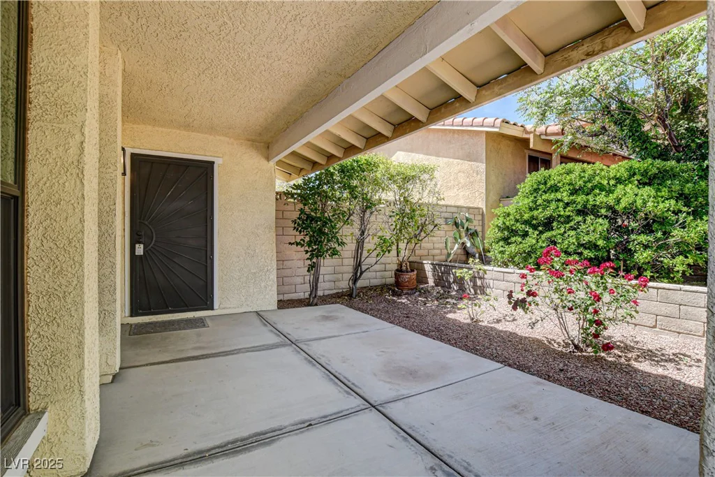 8705 Orvieto, Las Vegas, NV 89117