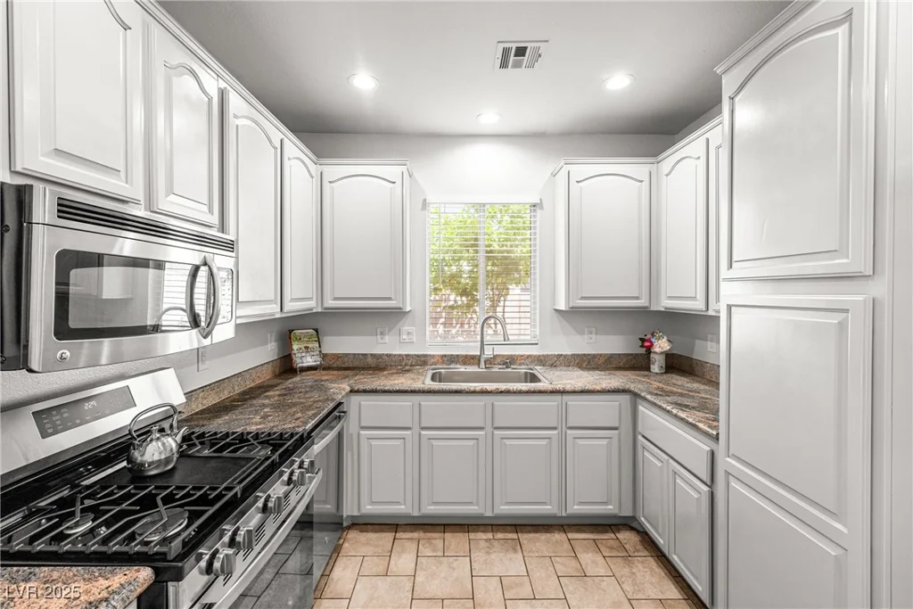 1440 Summer Glow, Henderson, NV 89012