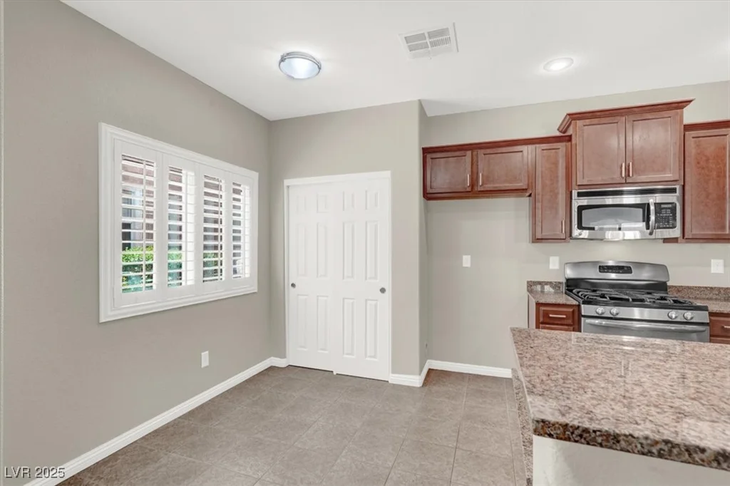 2295 Koho, Las Vegas, NV 89183