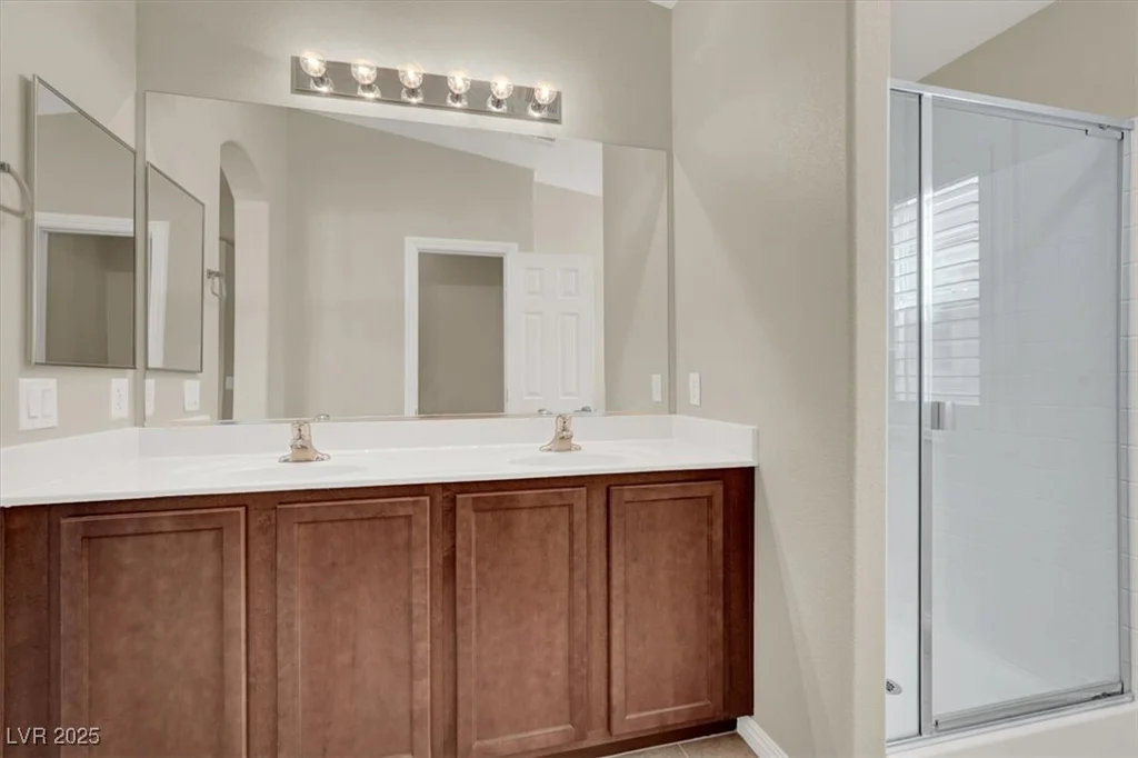 2295 Koho, Las Vegas, NV 89183
