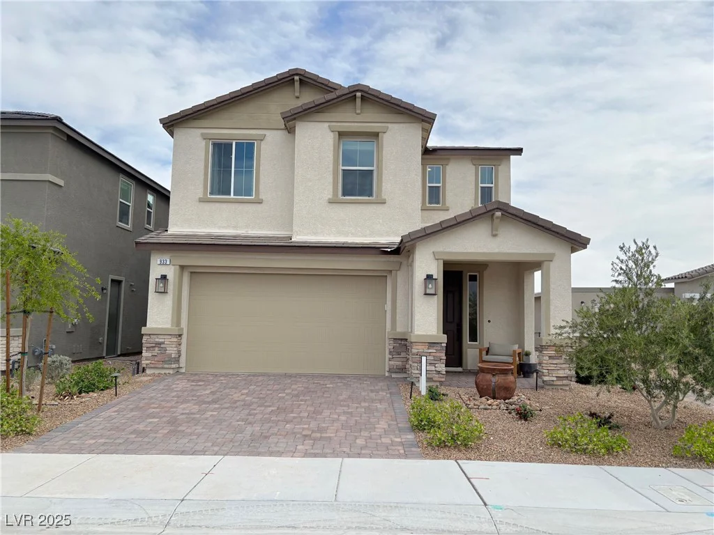 933 Hunter Shores, North Las Vegas, NV 89084