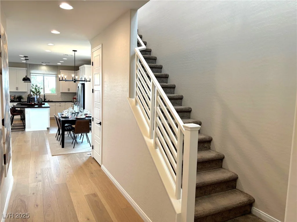 933 Hunter Shores, North Las Vegas, NV 89084