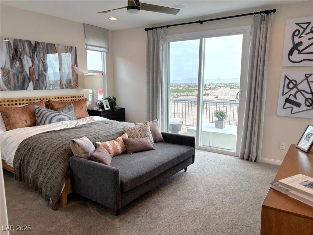 933 Hunter Shores, North Las Vegas, NV 89084