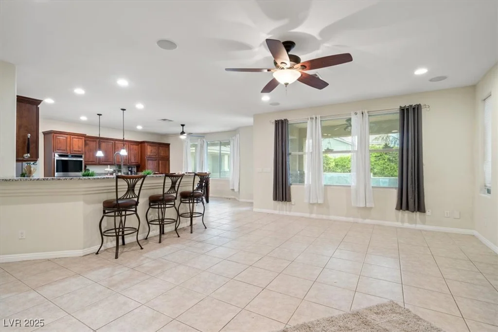 6335 Iginlas Goal, Las Vegas, NV 89131