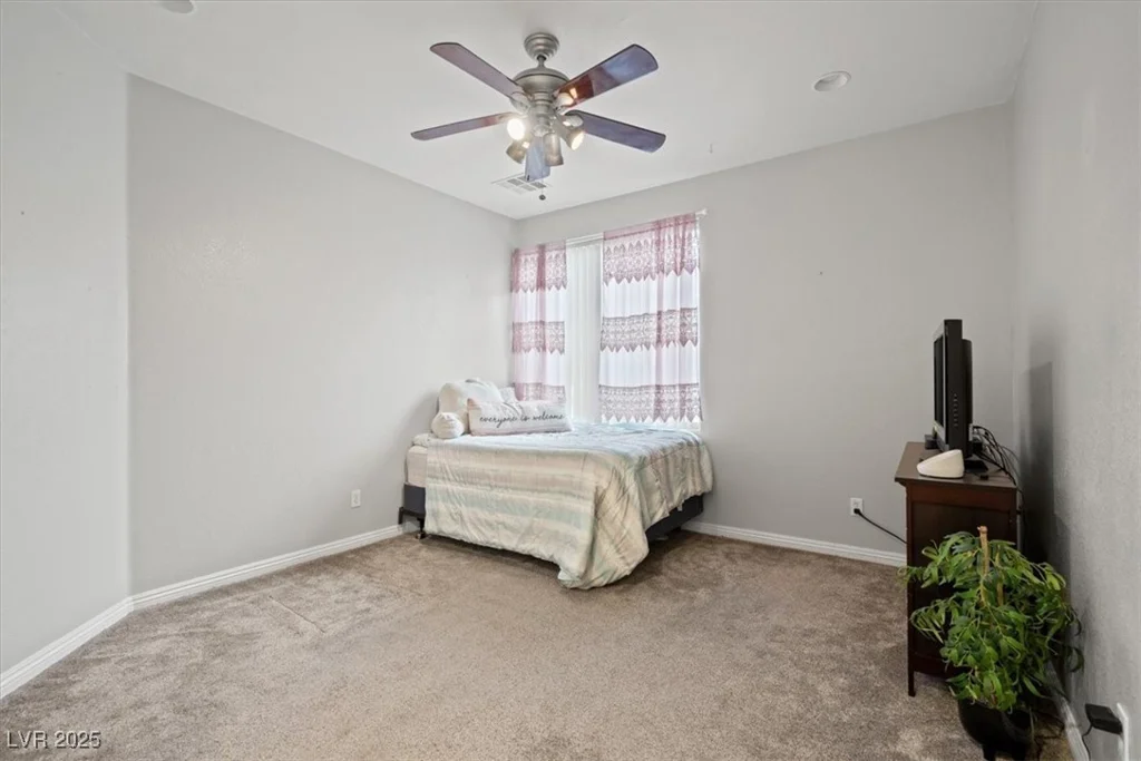 6335 Iginlas Goal, Las Vegas, NV 89131