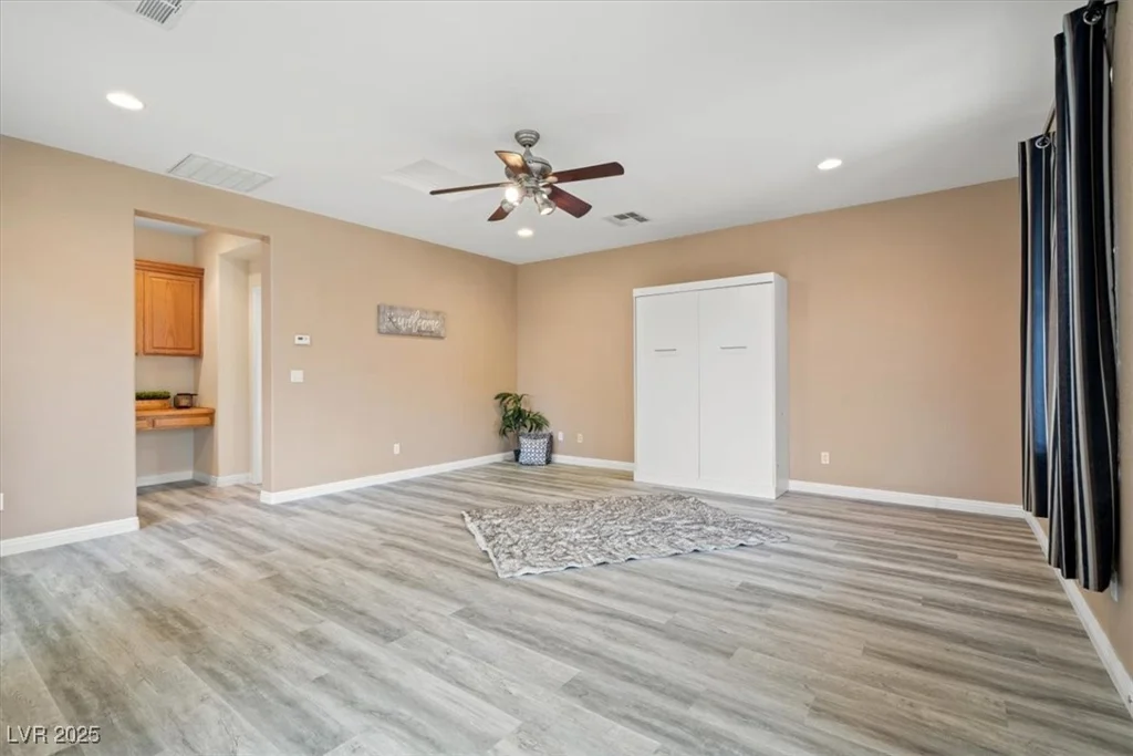 6335 Iginlas Goal, Las Vegas, NV 89131