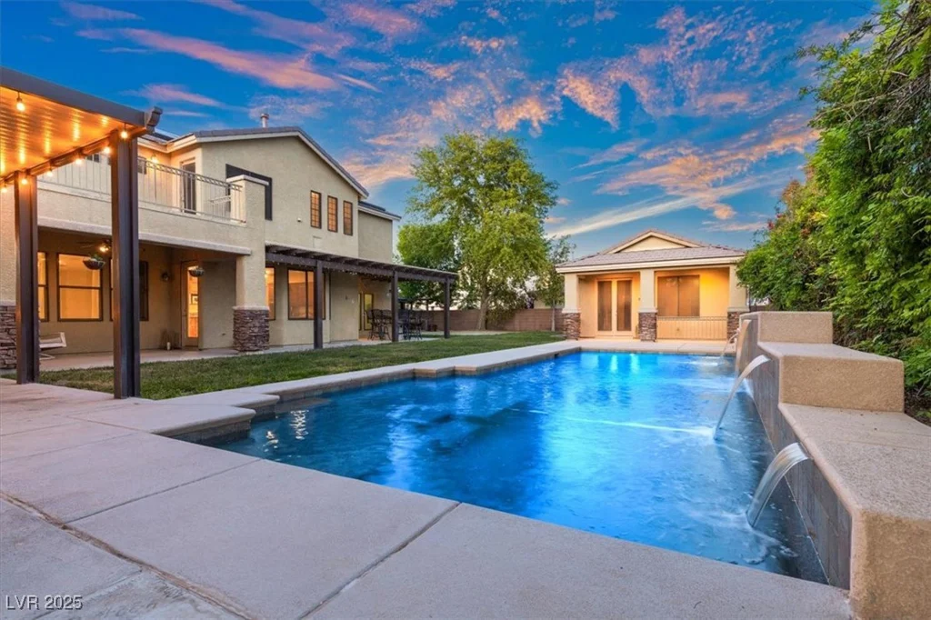6335 Iginlas Goal, Las Vegas, NV 89131