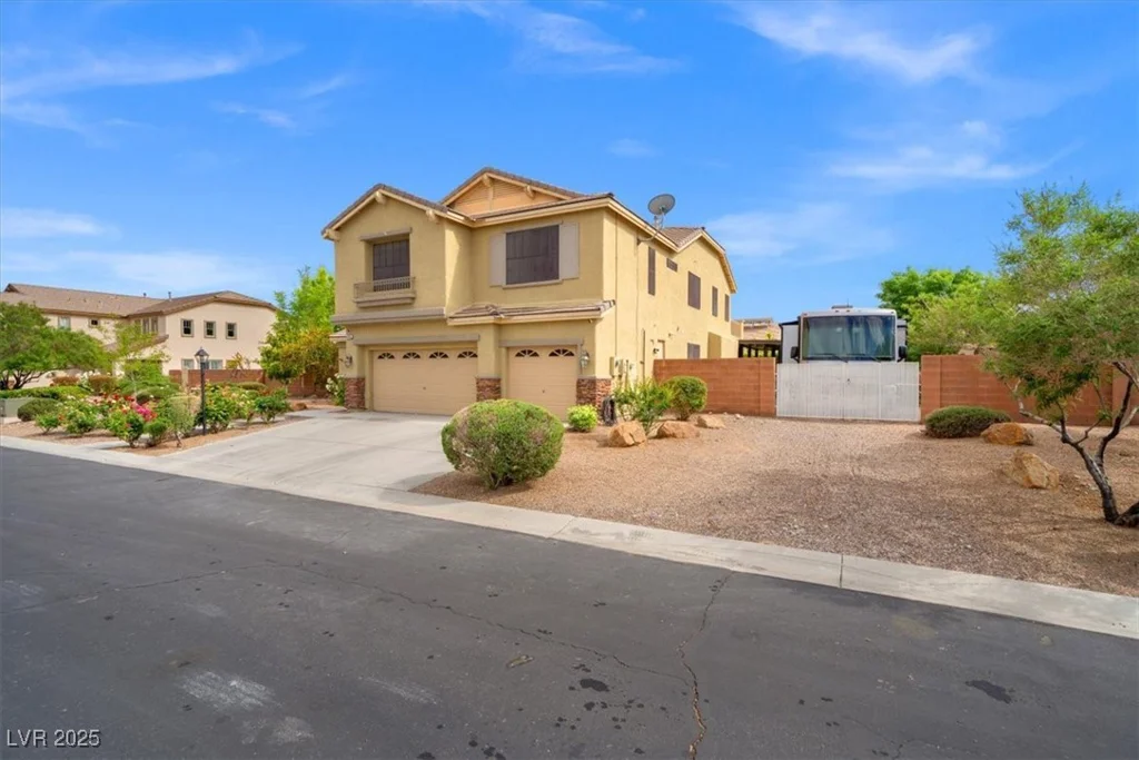 6335 Iginlas Goal, Las Vegas, NV 89131