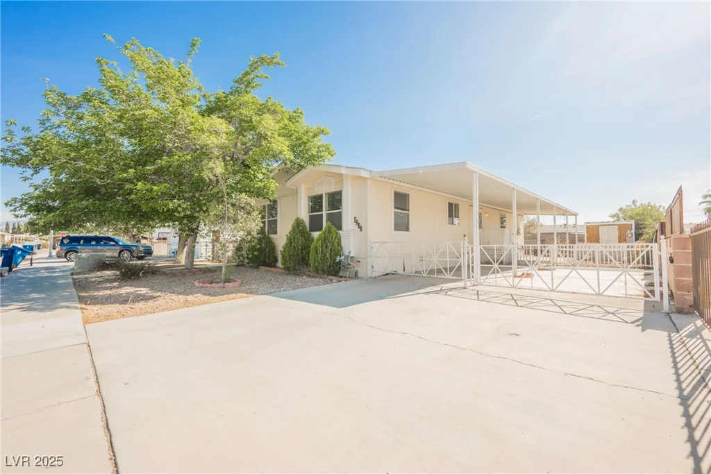 4217 Jadestone, Las Vegas, NV 89108